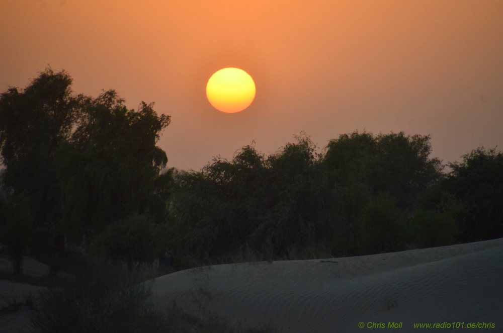 Dubai: in der Wüste an der Grenze zum Oman