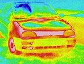 Wärmebild / Thermografie: VW Golf 3 - PKW mit IR-Kamera fotografiert